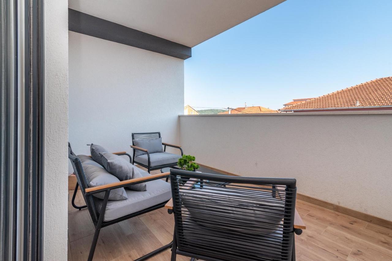 Kamarin Apartment Trogir Exterior photo