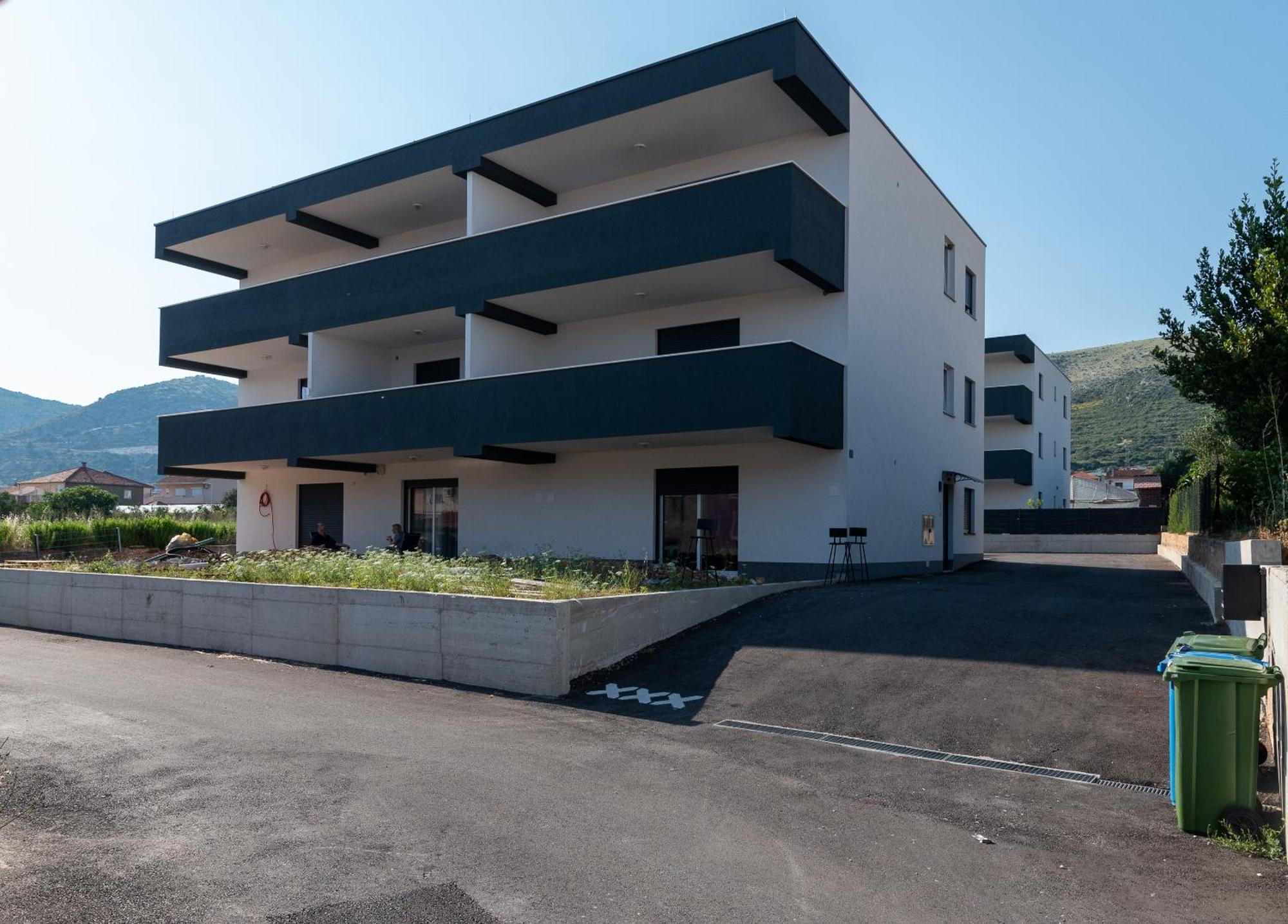 Kamarin Apartment Trogir Exterior photo